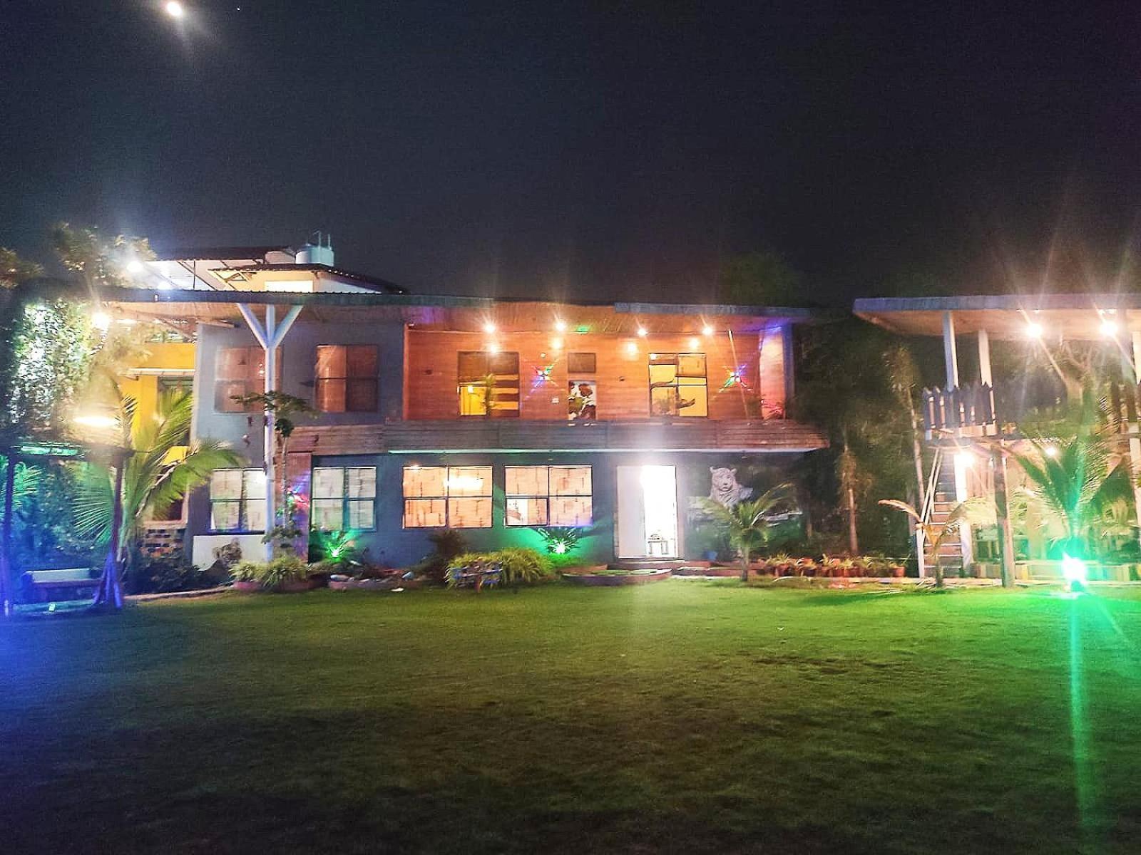 Leopard Farmhouse Mhow ภายนอก รูปภาพ